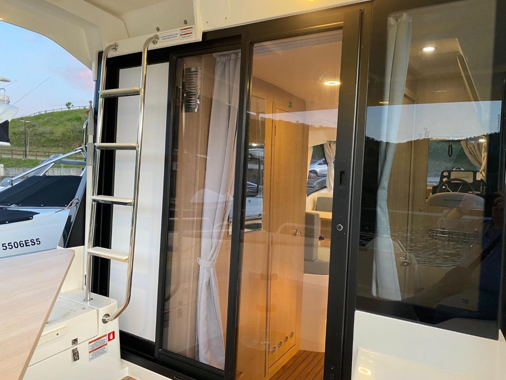 מלון וילה נובה דה פוז קואה Koolhouse Boat מראה חיצוני תמונה